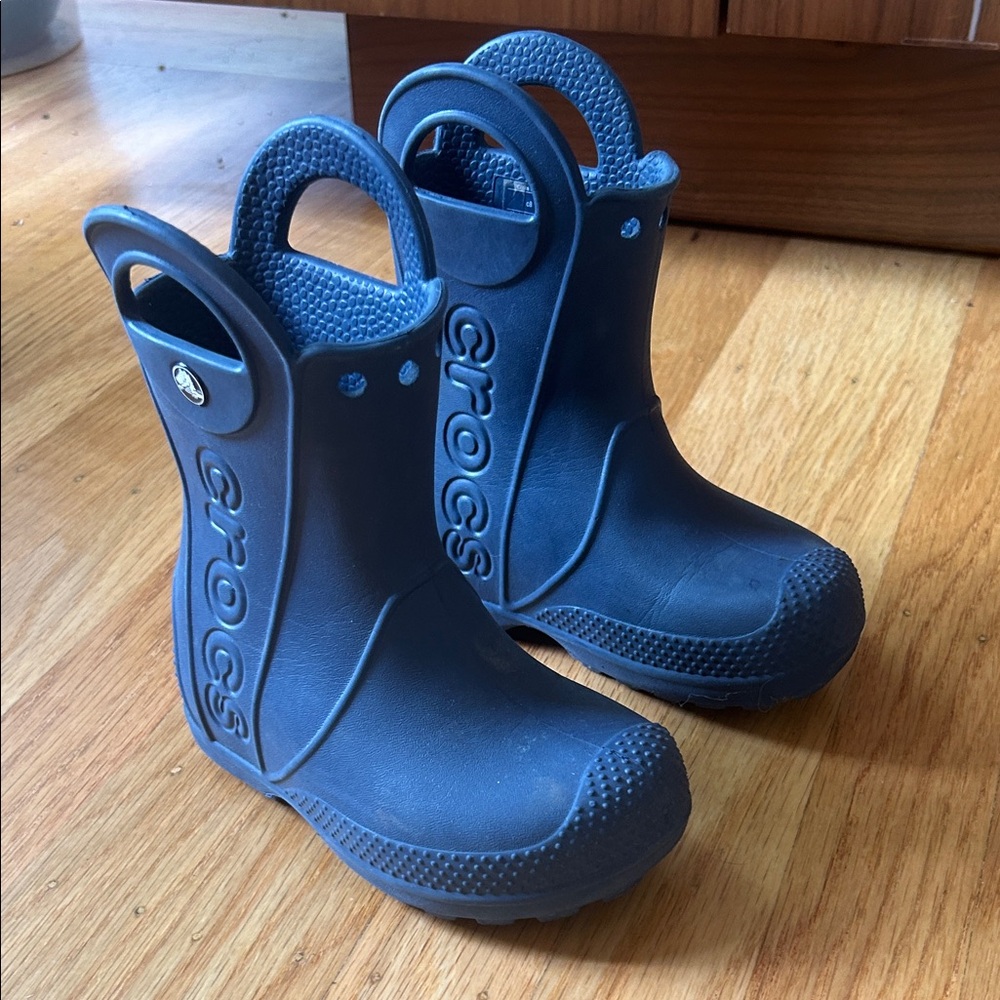 Toddler Crocs rain boots